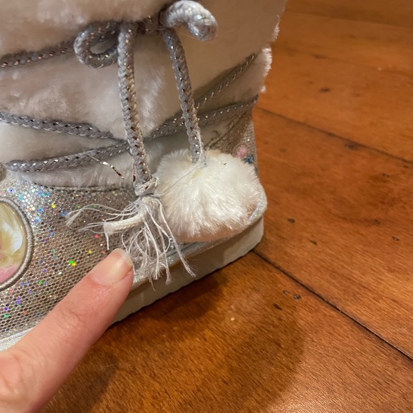 Elsa Frozen bundle Size 4 - Picture 9 of 11